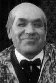 Sergei Rassatov as Stravchinskiy in Burnt Wings 1915