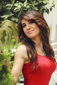 Robin Eissa as بارعة in Revelation 2022