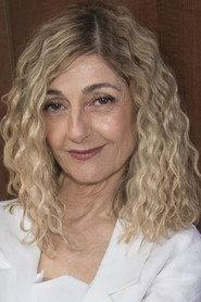 Carola Reyna as Belén de Escudero in El espejo de los otros 2015