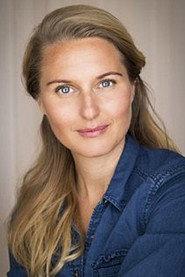 Christianne van Wijk as Lisa in Darkest Day 2015