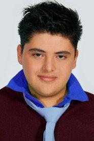 Jorge Cruz as Arturo in Murderous Children 2018