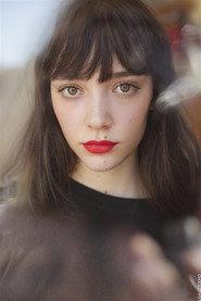 Clara Antoons as Prune in Le Sacre 2021