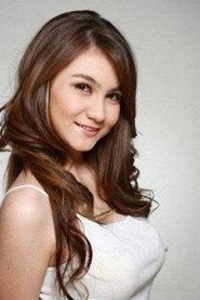 Alessia Cestaro as Heidy in Vote for Love 2008
