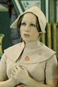 Grenada Mnatsakanova as Марина Бойченко in A Star of the Screen 1974