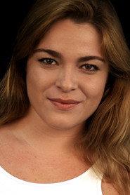 Vivian Duarte as Irmã do diretor (vilã) in Luccas Neto in: Children's Day 2019