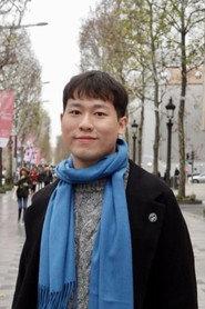 Kevin Huang as Alan in Out of My Place