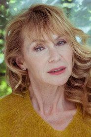 Beata Ścibakówna as Mother of Bartek in Girls to Buy 2021
