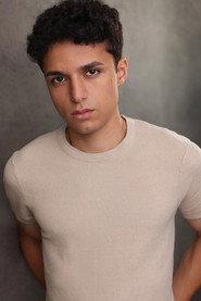 Ciro Saravia as Esteban in Brenda 2023