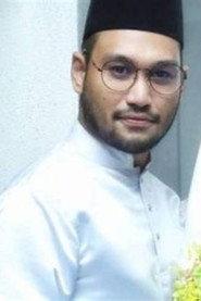 Elmy Moin as in Pada Suatu Cinta Dahulu 2013
