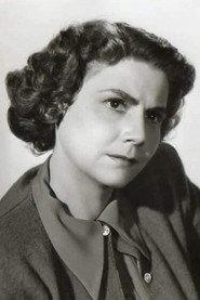 Mercedes Soler as Doña Mariquita in El pecado de ser pobre 1950