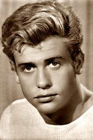 Pablo Moret as Mariano Carbó in Dar la cara 1962