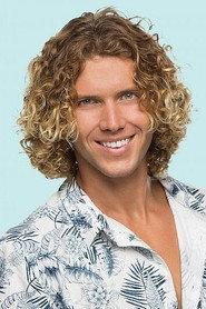 Tyler Crispen as Cute Guy in Novel Love 2022