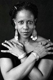Aku Kadogo as Party Guest in Twelfth Night 1987