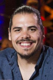 Érik Caouette as Self - Guest Artist in Une chance qu'on s'a 2020