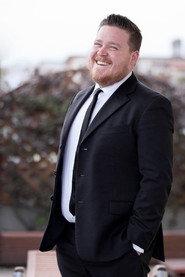 Daniele Marmi as Agente Cioni in I delitti del Barlume - La danza dello squalo 2026