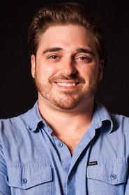 Maxime Boivin as Self in 28 jours ensemble 2021