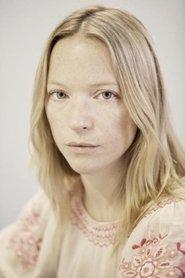 Natalie Press as Marieke in Nightwatching 2007