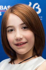 Lena Girard Voss as CLÉO in Loud and Cleo ! 2025