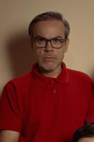 Izildo Galindo as Pai in Os Santos 2022