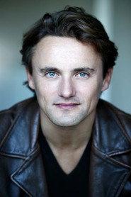 Alexandre Gillet as Soldat / Gemme Rouge / Frodon in 11 ans de JDG - Partie 1 2020