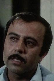 Rafik Halabi as Self - Reporter in Between the River and the Sea 1983