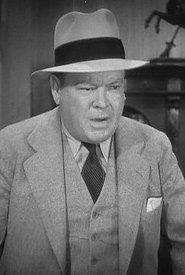 James Donlan as Detective Sergeant Patrick J. Howe in The Whole Town's Talking 1935