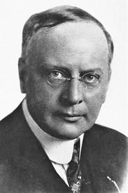 Edward LeSaint as Judge (uncredited) in Disorder in the Court 1936