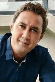 Roy Azman as Pegawai Perubatan in Kampung Latah Kena Kuarantin 2021