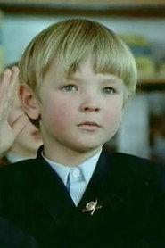 Alexey Varvarshenya as Левка in The Amazing Adventures of Denis Korablyov 1979