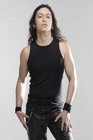 George Oosthoek as featured vocals on "The Other Half (Of Me)" in Within Temptation: The Silent Force Tour 2005