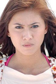 Indri Satiya as Lola in Di Sini Ada Setan: The Movie 2004