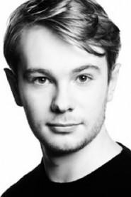 Sion Alun Davies as Carl in The Left Behind 2019