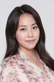 Lee Bi-an as Yoon-ah in Shooting Girls 2020