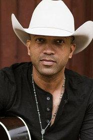 Coffey Anderson as Colt Young in God's Country Song 2023