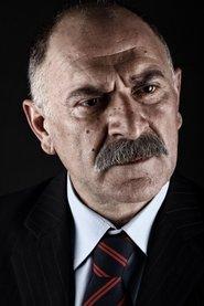 Yavuz Pekdiker as Orhan’s father in Sijjin 3: The Forbidden Love 2016