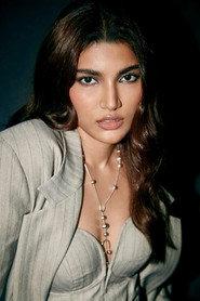 Alizeh Agnihotri as Niyati in Farrey 2023