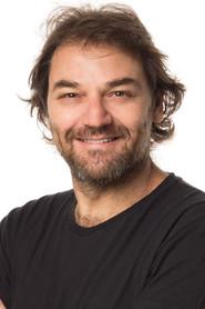 Licurgo Spinola as Fernando in Eye of the Storm 2009