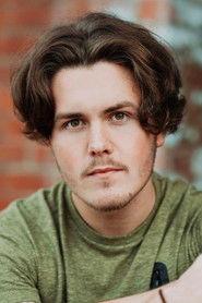 Gavin Lee Lewis as Pete Desford in Effi o Blaenau 2026