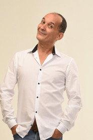 Gil René as in Satos
