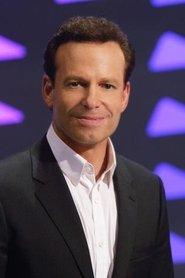 Mark Thompson as Announcer (voice) in The Michael Jackson Interview: The Footage You Were Never Meant To See 2003