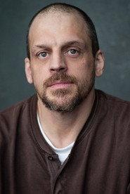 Matthew Gurney as Matt in Coming Home 2009