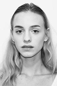 Josefína Dušková as Anna in The Nettle 2017