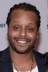 Yosef Wolde-Mariam as Himself in Tina & Bettina 2 - The Comeback 2023