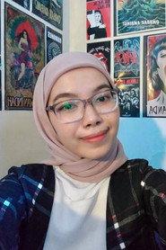Agni Anisa as Susi in Mbok Wantun & Anak-anaknya 2022