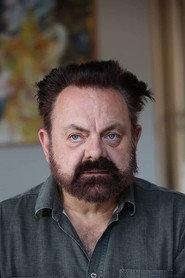 Václav Krejčí as in Holka od vedle 2025