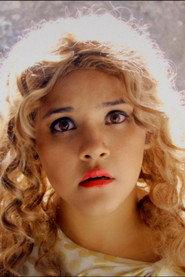 Rafaela Diógenes as Glória in Sweet Amianto 2013
