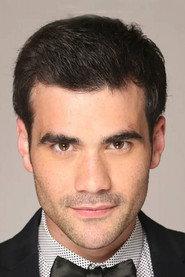 Germán Valdés III as in El principio de la espiral 2011