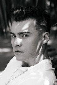 Shawn Hook as Shawn in A Christmas Proposal 2021