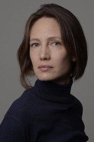 Lina Sundén as Kara in Support Group Olympus 2021