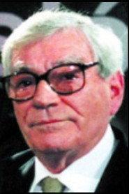 Luis María Delgado as Himself in Neville's Time 1991